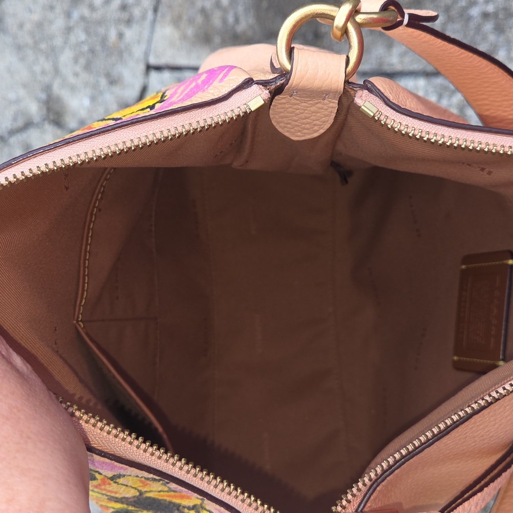 Handpainted Faded Blush Cat and Sunflower Women's Bag. Excellent Used Condition. - Picture 8 of 13